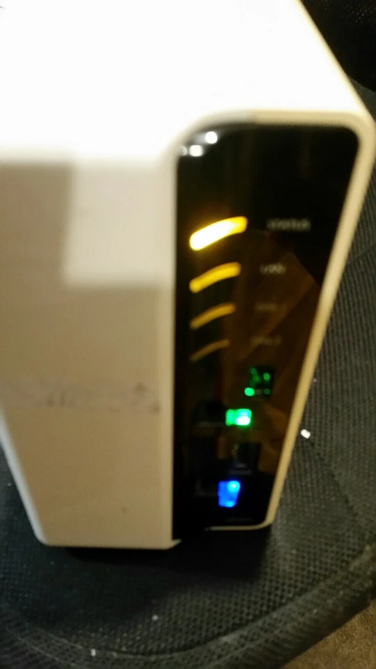 Synology Disk Station DS-207+, no PSU or HDD, ref:CD_18 - Image 2 of 4