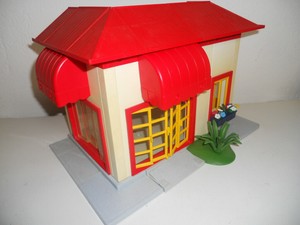 Kleines Playmobil Haus
