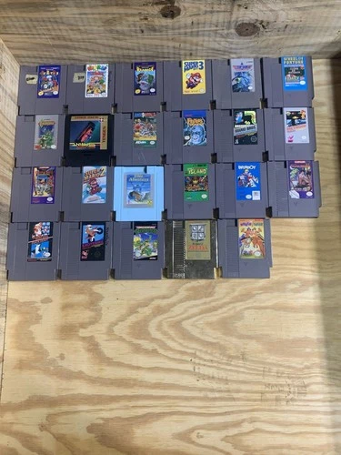 NR Lot Of 23  NES-001 Nintendo Entertainment System Game Cartridges -untested-