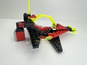 LEGO Vintage Set  6877 :    1990  Vector Detector - 100% Complete - With Manual