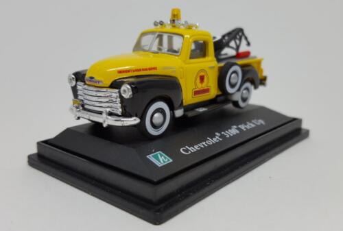 Cararama 50 1/72 Scale Chevrolet 3100 PickUp Wrecker Tow Truck Emergency Vehicle - Picture 1 of 10