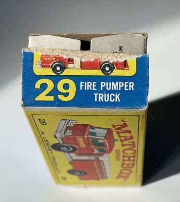 Matchbox Series Lesney #29 Fire Pumper Truck w/box unused