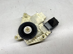 VW Passat B8 3G Fensterhebermotor Hinten Links 5Q4959812E #K115