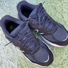 New Balance 990v5 Made In USA Women Size 7.5 Navy Silver Lifestyle Sneaker