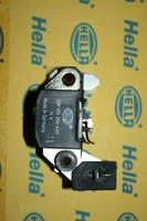Hella 5DR 004 246-491 Lichtmaschinenregler Generatorregler 14,0 V Mitsubishi
