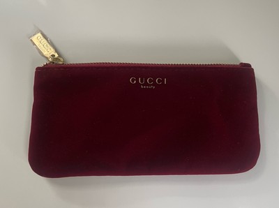 NEW GUCCI Beauty Cosmetic Bag Luxe Makeup Travel Pouch WINE RED Velvet 