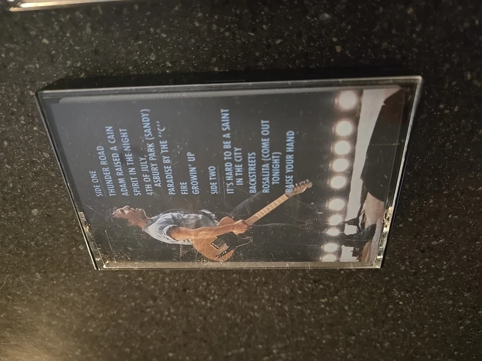 Cassette 3 Tape Set BRUCE SPRINGSTEEN and THE E STREET BAND Live 1975-1985 - Image 2 of 4