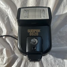 Sunpak DS-20 Auto Bounce Digital Flash With Case