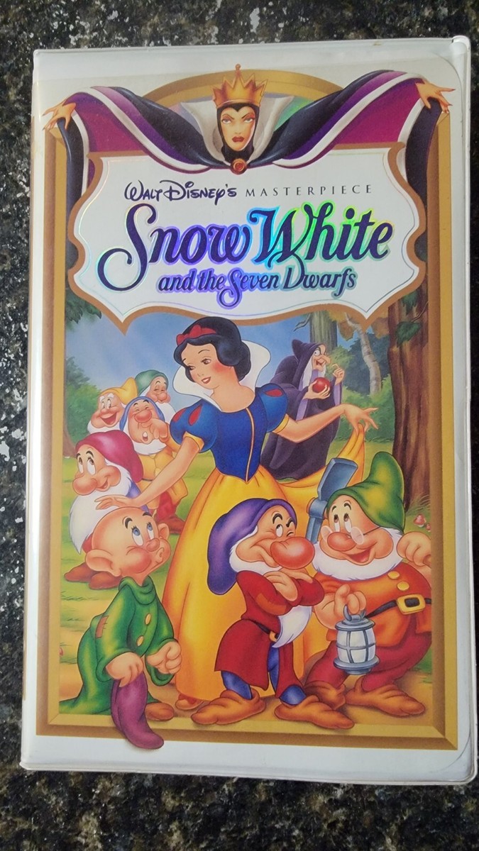 レーザーディスク　Waltdisney 映画　10作品 Lot 10 Disney VHS ANNIMATED MOVIES, CLAMSHELL, SEE LIST IN
