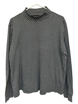 Lands' End long sleeved mock turtleneck black and white shirt