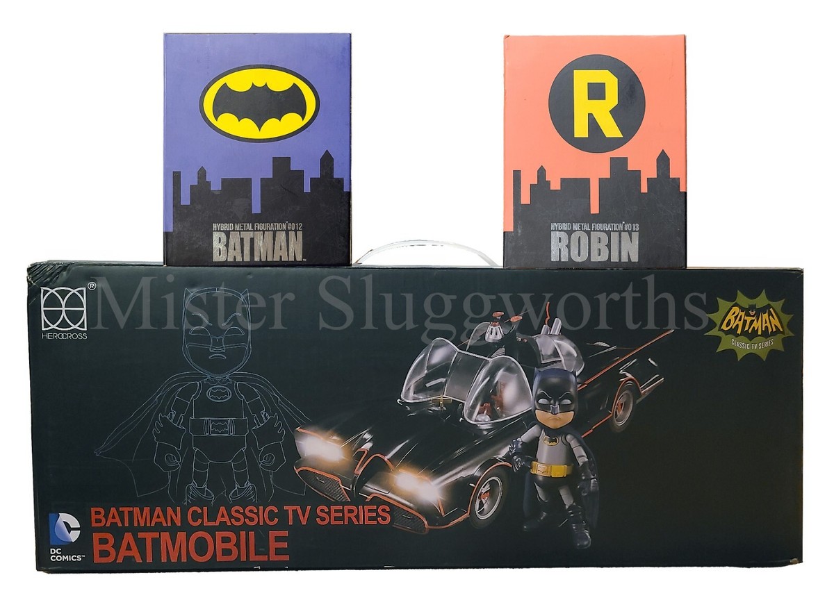 アメコミ CLASSICTV SERIES BATMOBILE & BATMAN 1/24 Amazon.com