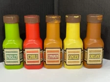 Step 2 Spice Bottles Pretend Play Kitchen Toy Chili Cinnamon Oregano Parsley