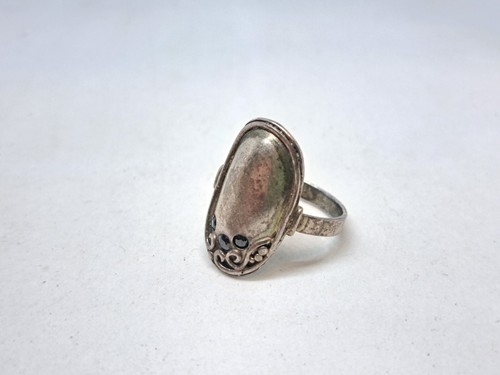 Vintage 925 silver ring of an interesting shape with stones, gift Beautifu Ukrai - Picture 2 of 15