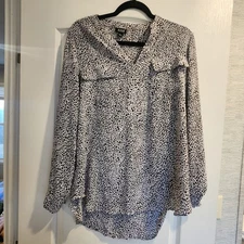 A.n.a Womens Blouse Size L EUC