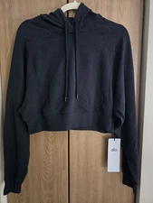 Alo ~ Yoga Cropped Double Take Hoodie 》Brand New With Tags《 SIZE XS - BLACK