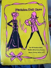 1970s VINTAGE Fashion Doll Case By Travel Toy N.Y.C. With Outfit 8683