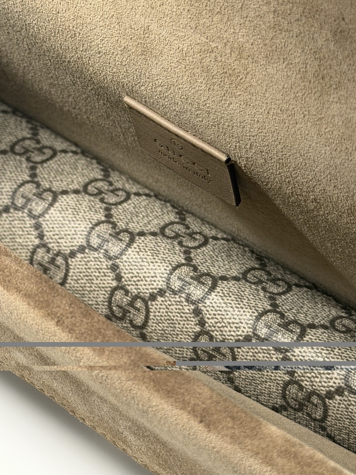 Gucci Dionysus GG Supreme Medium Shoulder Bag image 6