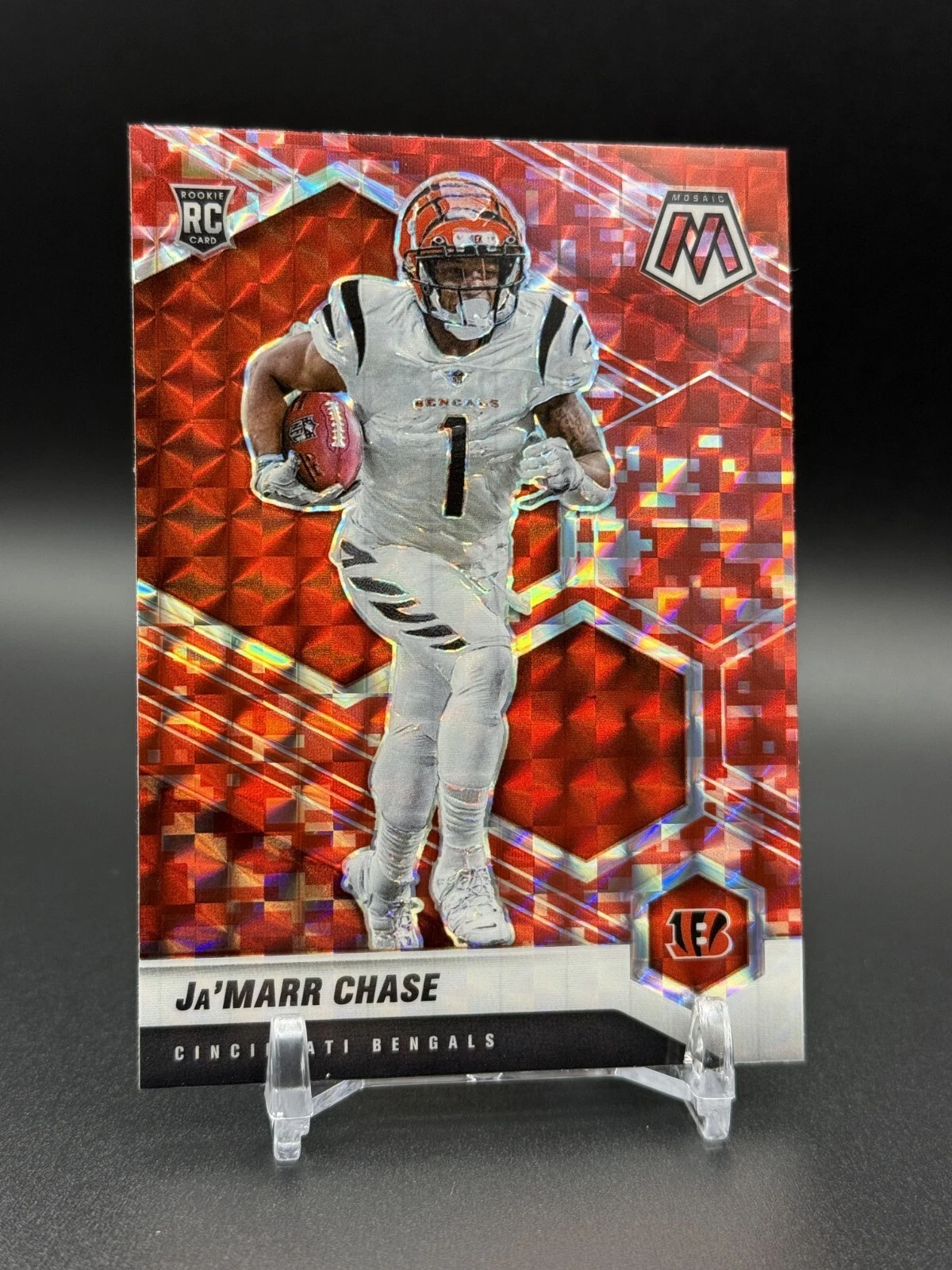 2021 Panini Mosiac JA’MARR CHASE Rookie Red Camo Mosaic #307 Hobby Exclusive!