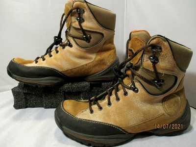 rockport xcs hiking boots