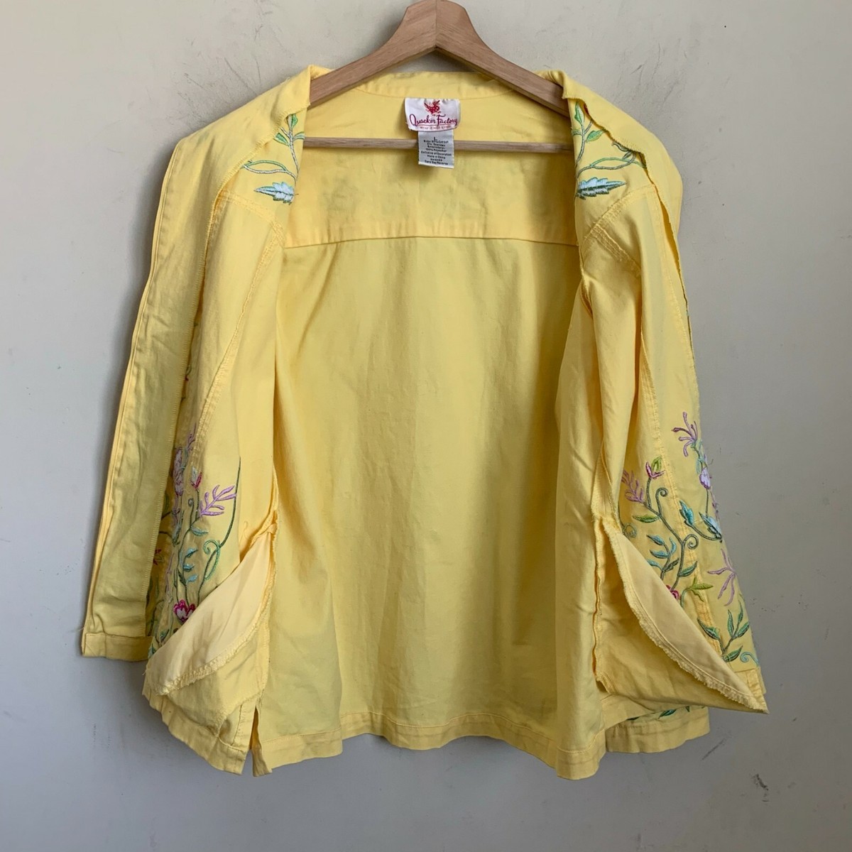 Quacker Factory Yellow Jacket Embroidered Floral Zip Front Pockets
