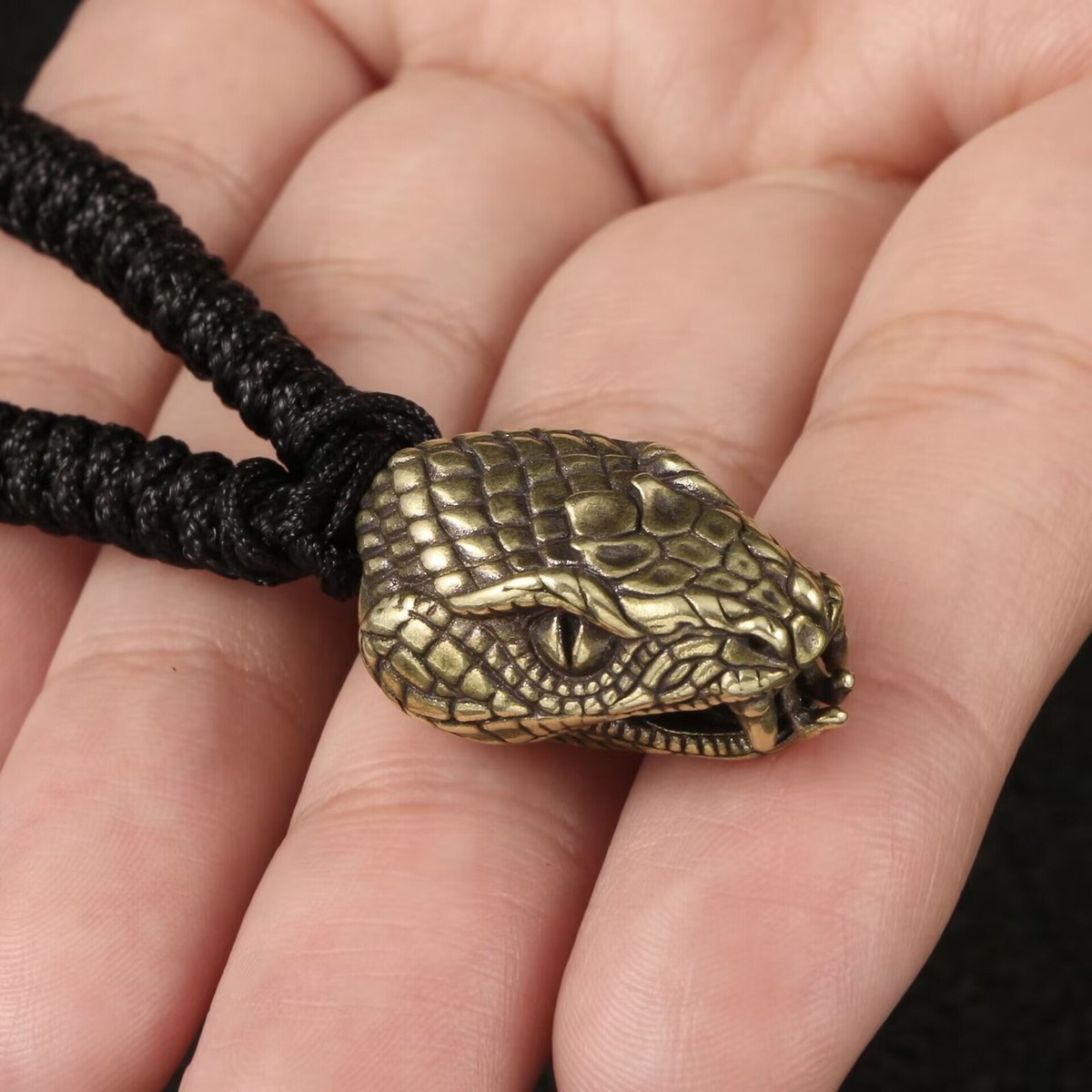 Chinese Bronze Copper Statue Hand Carved Snake Head Pendant 80268