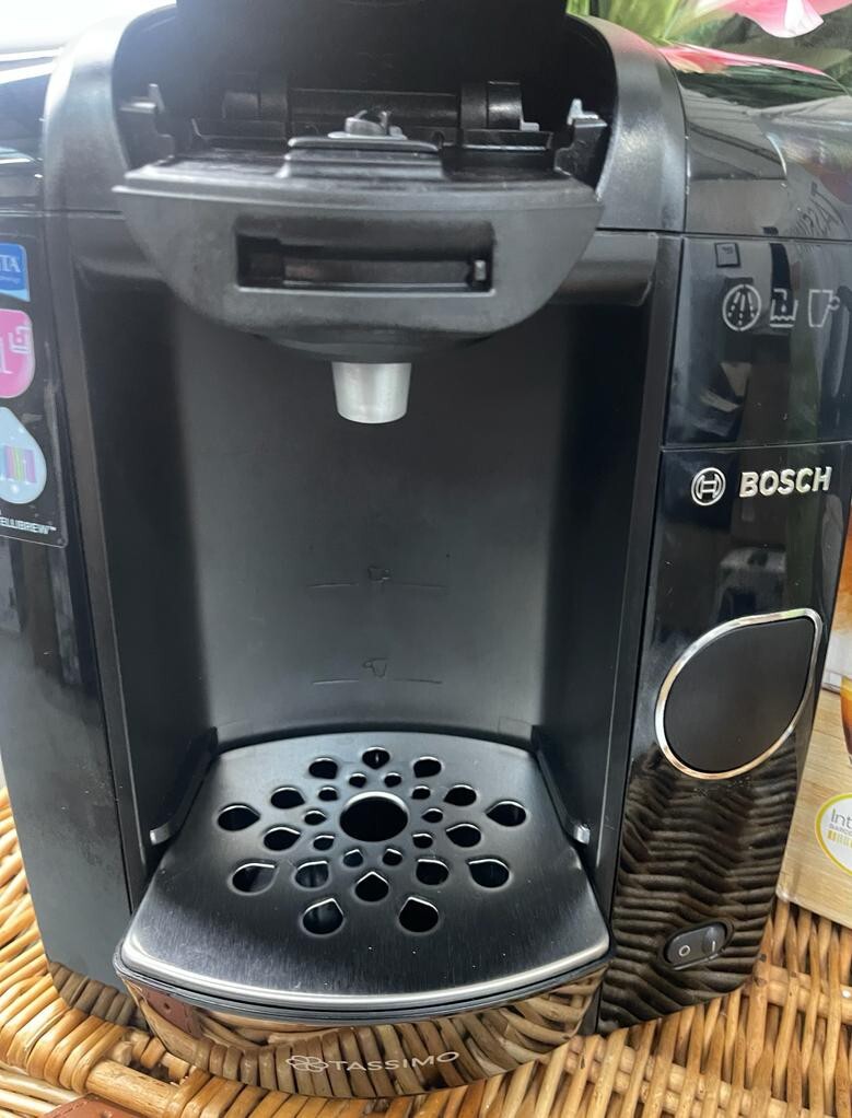 Bosch Tassimo Joy Coffee Maker Black (TAS4502GB) 4242002795287 eBay