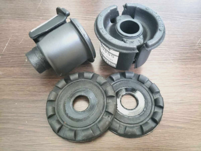 Genuine Nissan 280ZX Rear Subframe Member Insulator with Upper Bushing ...