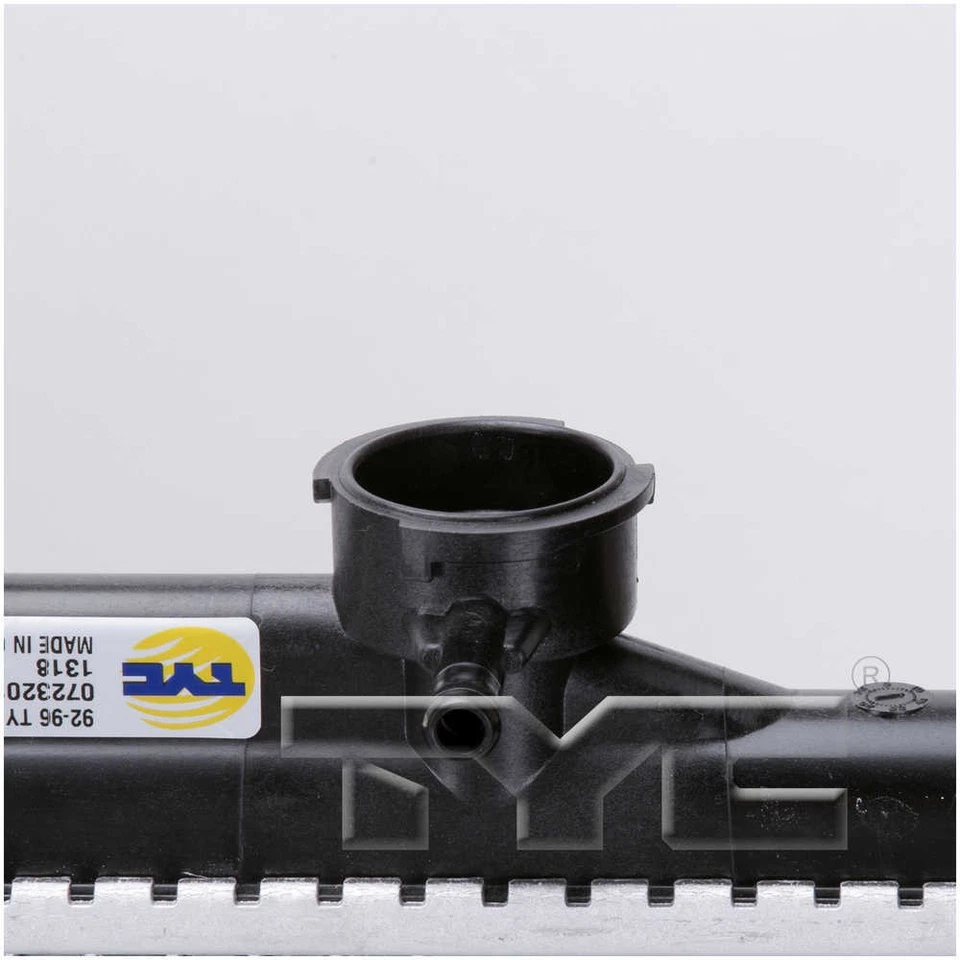 Radiador para Toyota Camry 1992-1996 2,2 L 4 cilindros 1995 1993 1994 radiador TYC 1318 Foto 4 de 4