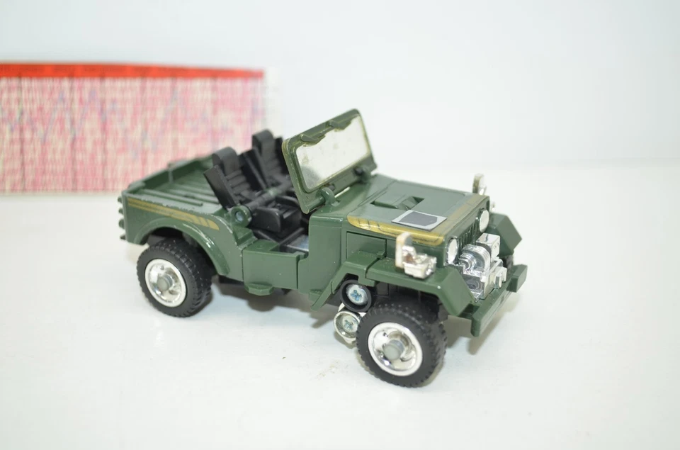 Transformers G1 Original Hound Vintage Nice Cond. Tech Spec & Some Accessories - Image 3 of 4