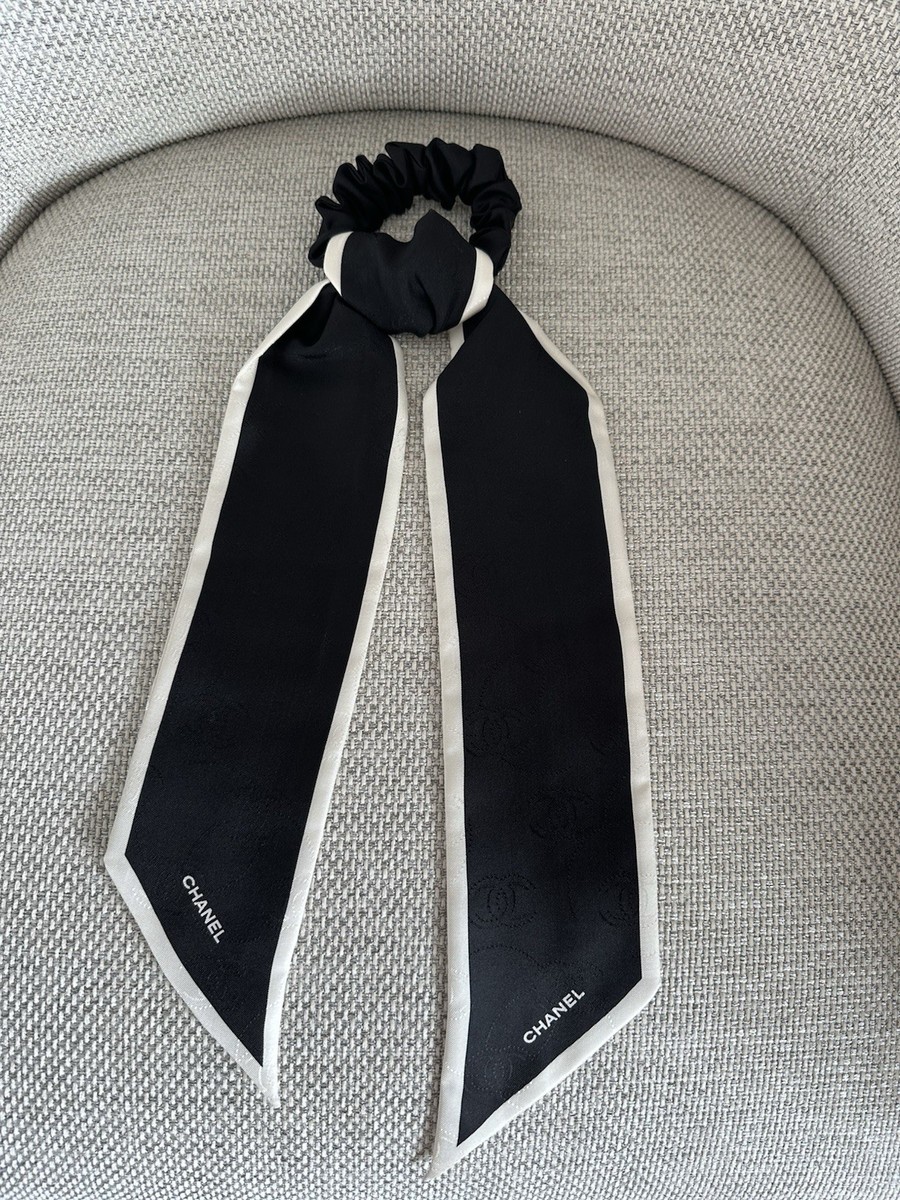 CHANEL スカーフ Scarves — Mode | CHANEL