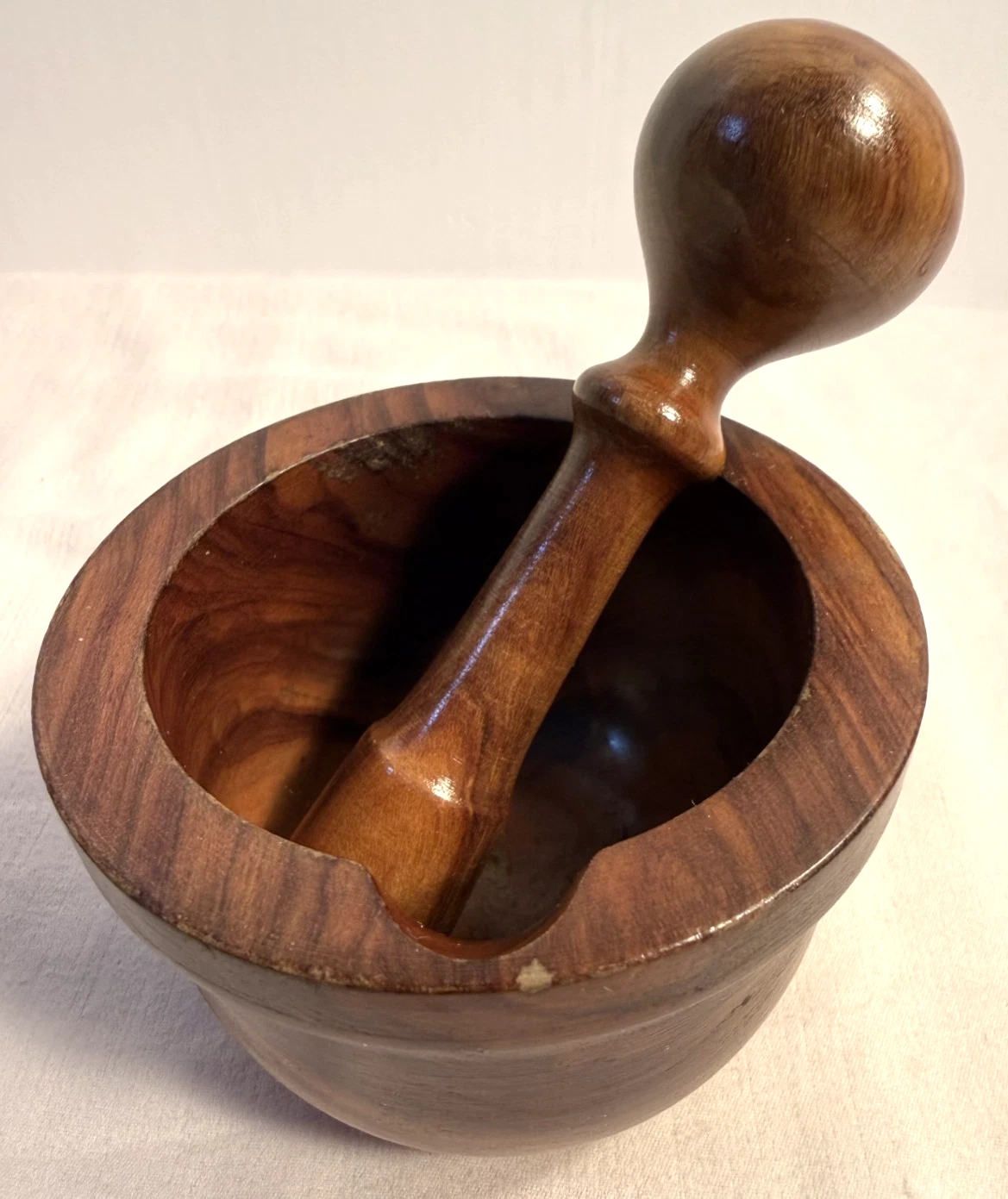 Treenware Wooden Mortar & Pestle hand turned Oliv-Art Spain 20th c. Vintage
Opens in a new window or