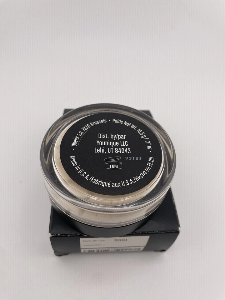 ¡NUNCA USADO! Polvo de ajuste translúcido Younique Touch Behold, descontinuado, Foto 4 de 4