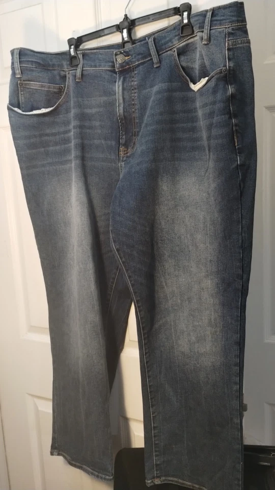 Big Men's Arizona Relaxed Straight Distress Blue Jeans, Size 46X29 - Image 2 of 4