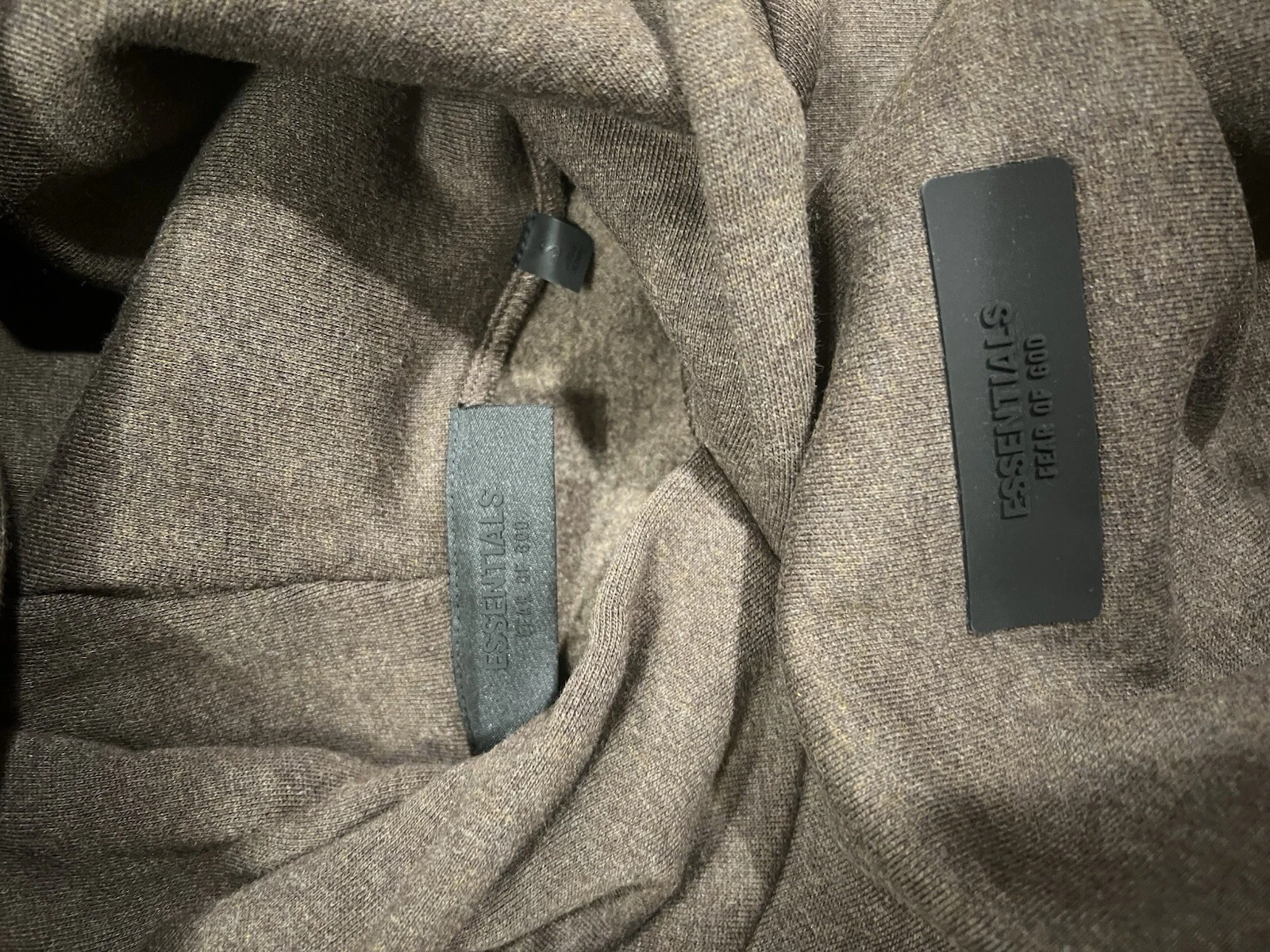 Felpa con cappuccio Fear Of God Essentials piccola