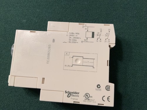 Telemechanic RE88865265 DIN Mount Off Delay Timer - Picture 2 of 3