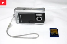 【"Rare" Near MINT】 Yashica EZ Digital 3010 Compact Camera Kyocera 3.0 MP JAPAN