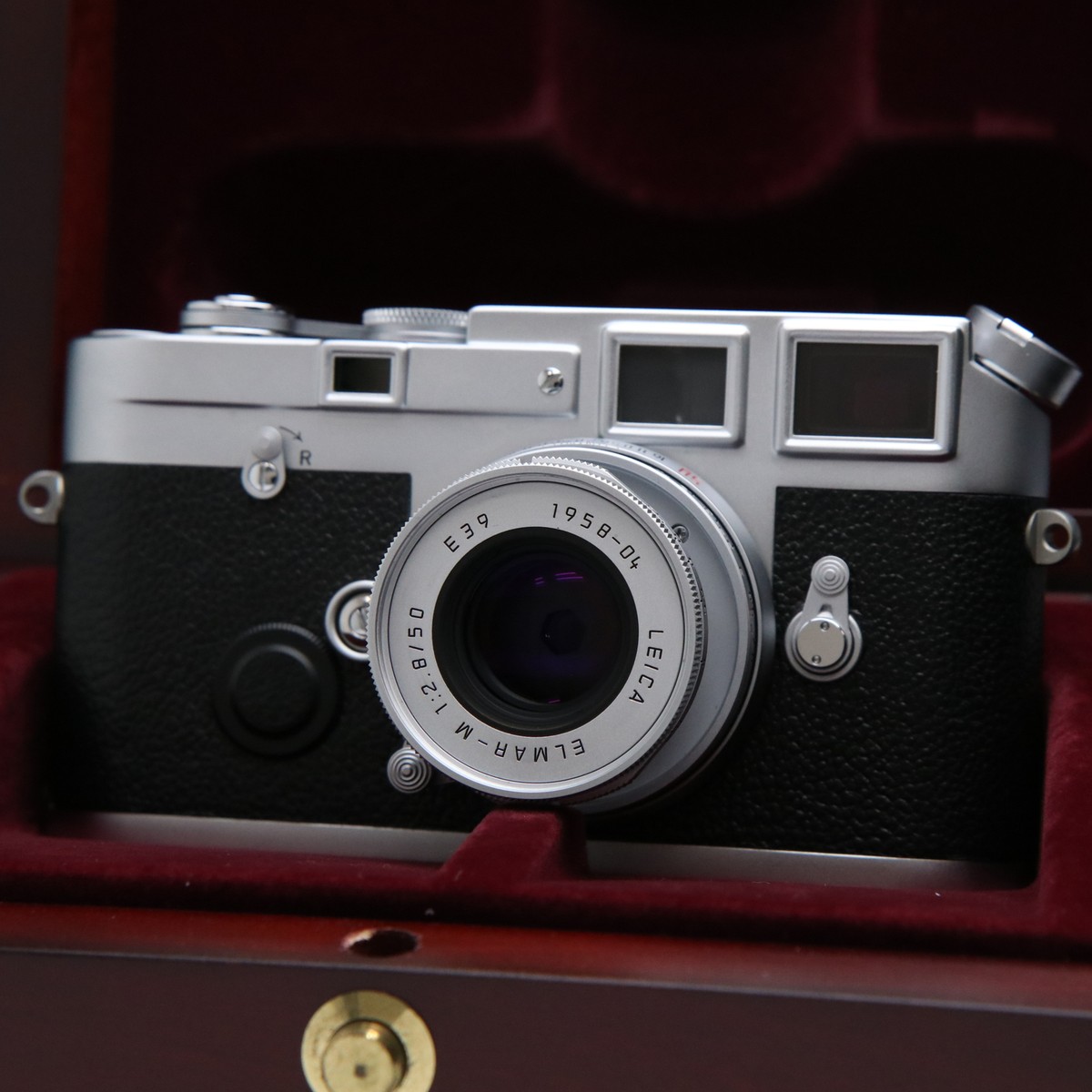 ライカM6-エルマー M 50mm F1.3.5 レンズ付き フィルムカメラ ライカM6-エルマー M 50mm F1.3.5 レンズ付き フィルムカメラ