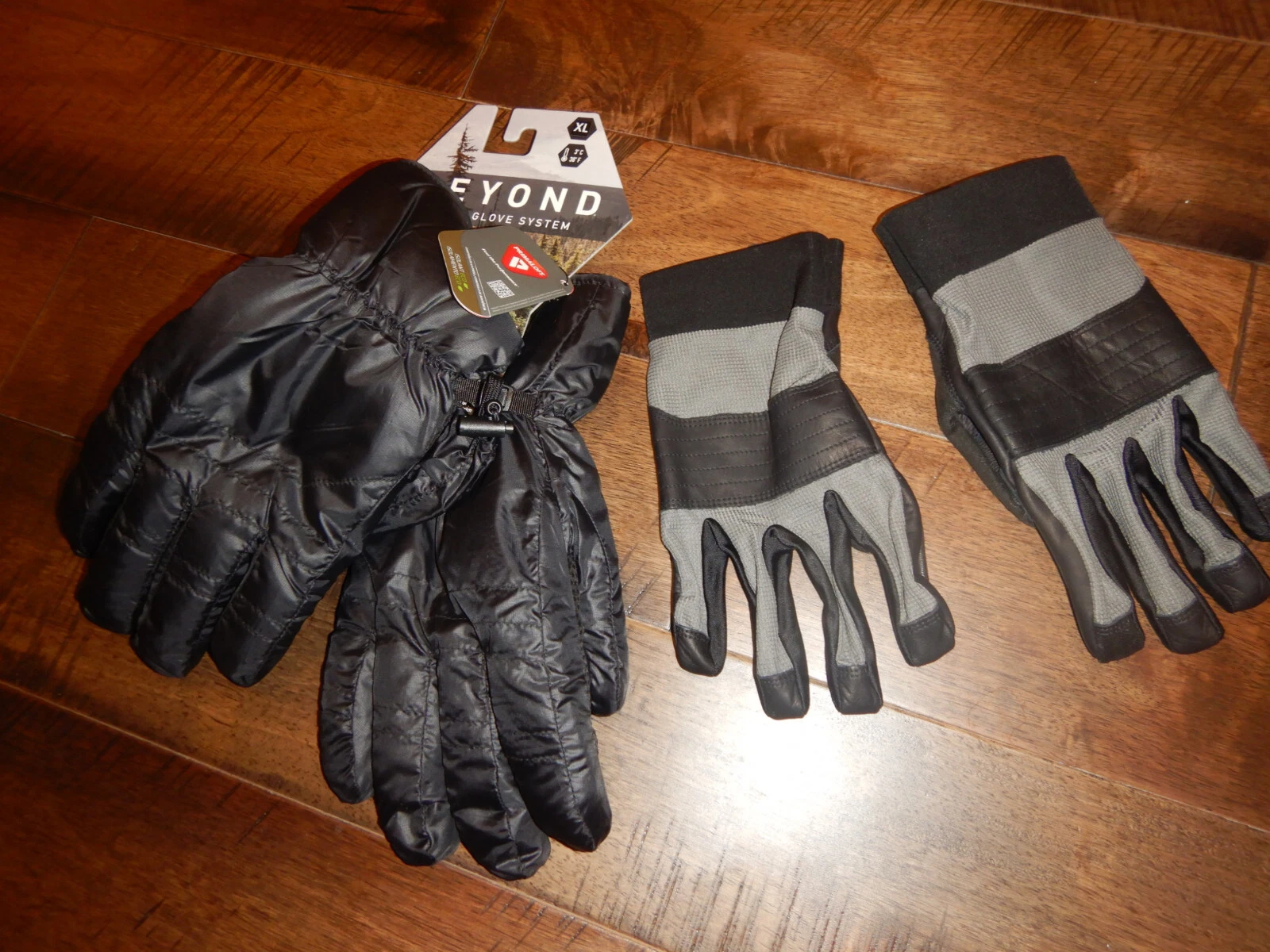 Beyond Clothing TREK Glove System * XL *BLACK * 1212P-KA-0001-F20-BLKRXL * NWT
Opens in a new window