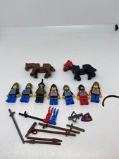 7 x LEGO Vintage ,  soldiers Castle Knights plus extras