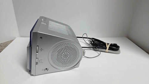 Emerson CKD2330 AM/FM CD Stereo Clock Radio W Swing Door - Plays & Door Works