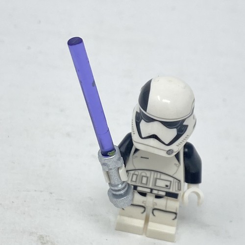 LEGO Star Wars Jedi Mace Windu Purple Lightsaber (No Figure included) - Picture 3 of 5