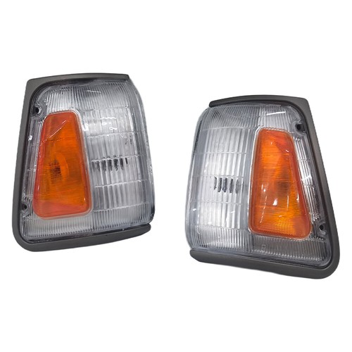 2x Front Corner Shell Indicator Parking Signal Lights For Toyota Hilux 1988-1991 - Picture 2 of 9