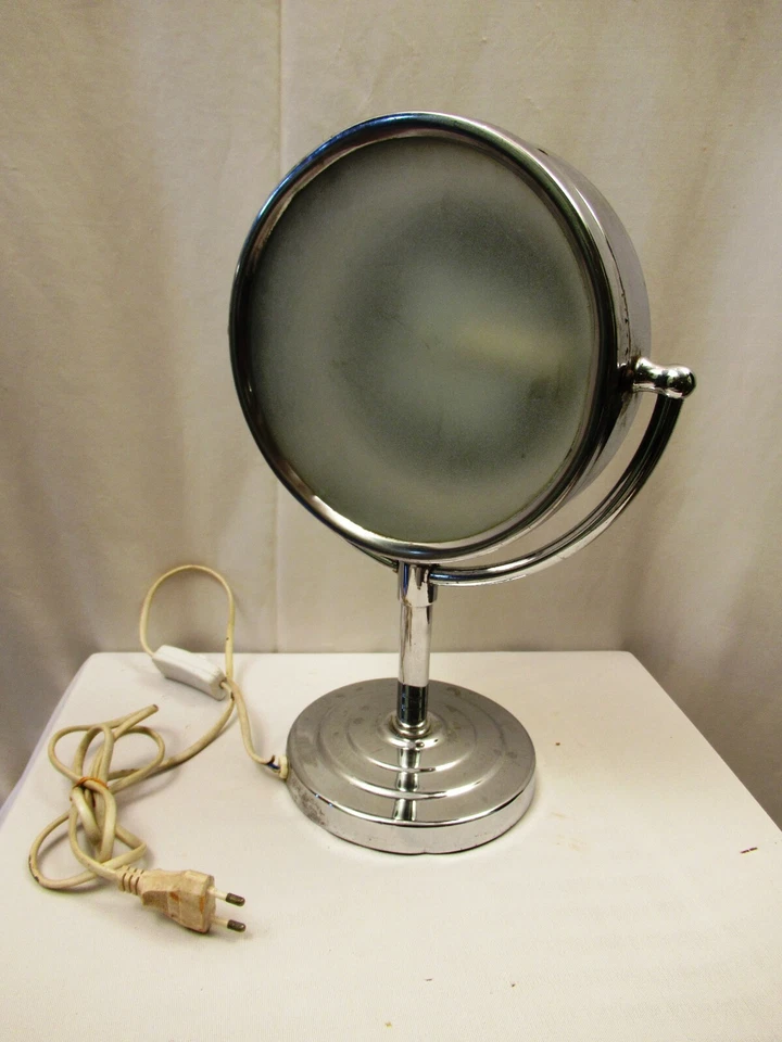 Specchio Da Tavolo Vintage Doppio Lato Con Luce Per Comò Collezionabile - Immagine 3 di 4