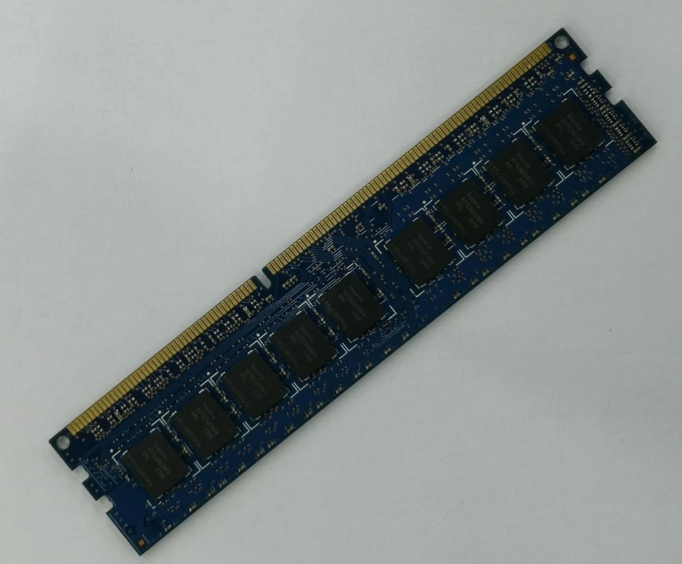 Hynix hyundai 4GB DDR3 1333MHz ECC  UDIMM  RAM 2Rx8 PC3-10600E 1.5v 240pin - Image 4 of 4
