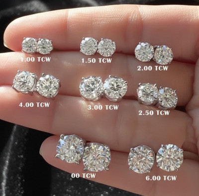 IGI Certified 0.50 Ct-6.00 Ct Lab Grown Diamond Solitaire Stud Earrings 14K Gold