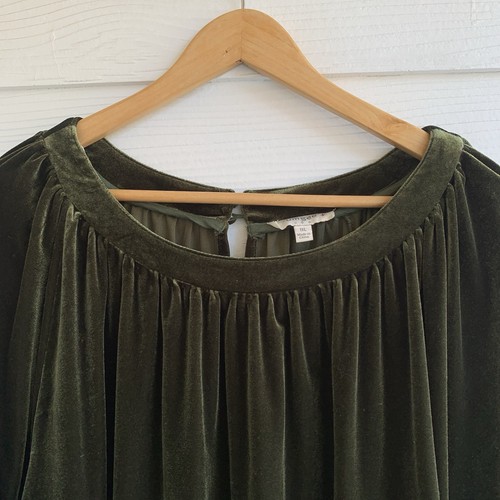 Blusa túnica Umgee talla grande 1X terciopelo verde manga larga cuello redondo - Imagen 2 de 9