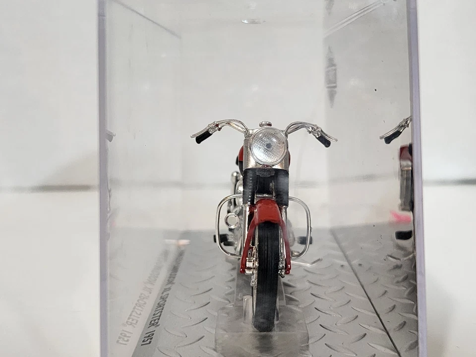 Harley Davidson modelo 1:24 1957 Sportster DeAgostini/Altaya Foto 2 de 4