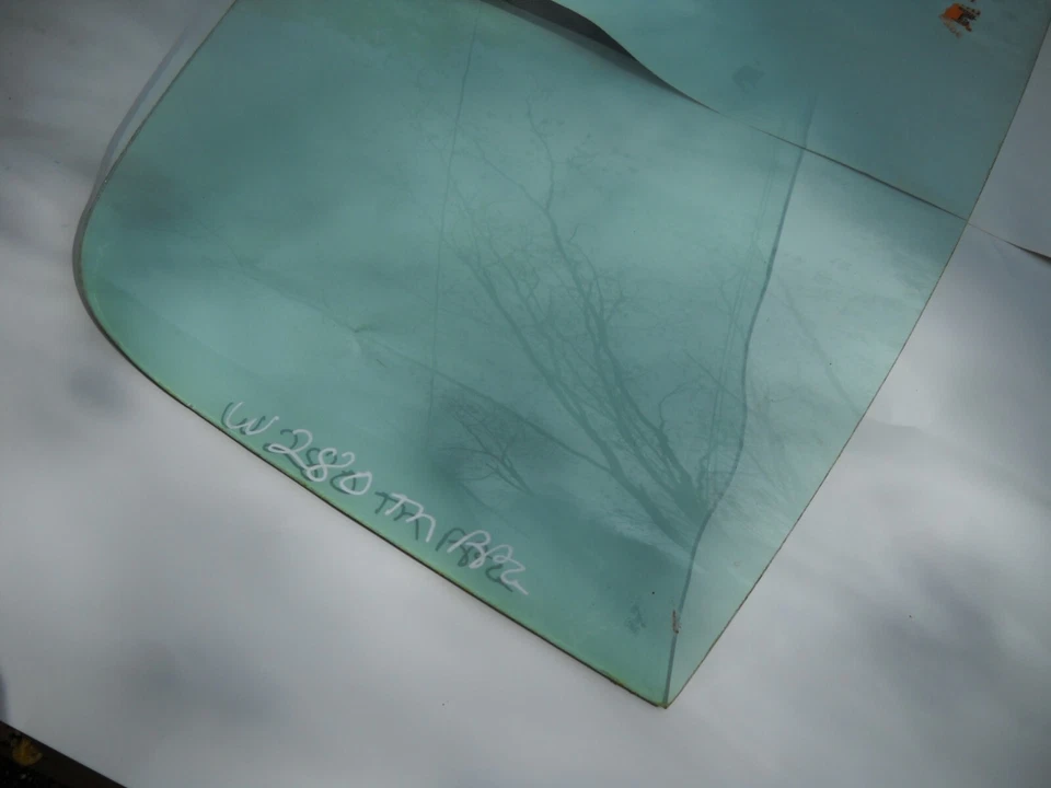 Chrysler Crown Imperial 1954 8 pasajeros parabrisas nuevo 1953-54 Windsor 8 pasajeros Foto 2 de 4