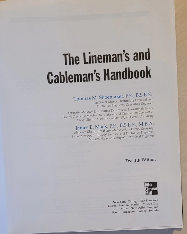 The Lineman's and Cableman's Handbook by Thomas Shoemaker 12th Edition 2012 HB - Image 4 of 4
