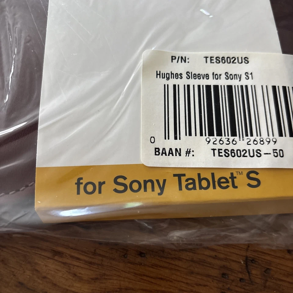 Targus Hughes Leather Portfolio Slipcase For SONY Tablet S New  - Image 2 of 4